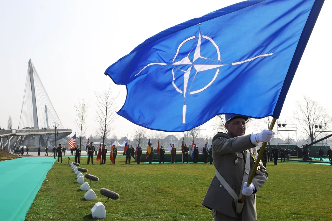 Bulgarian Authorities Plan Largest NATO Base, Says Russian Ambassador, Reports Izvestia