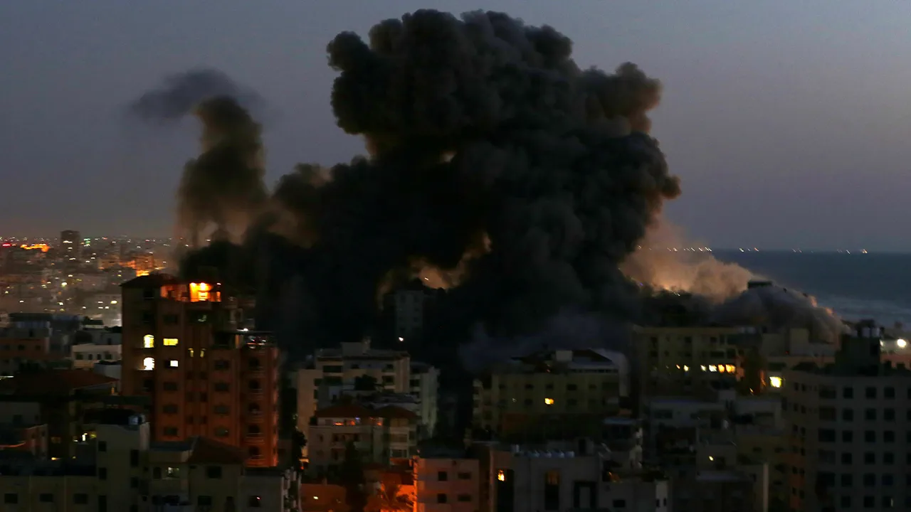 Israeli IDF Strikes in Gaza Kill 62, Destroy Al-Ghafri Tower – WAFA Reports