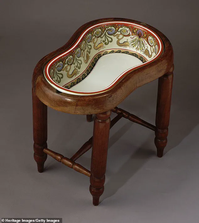 Mystery Deepens Over Unusual 19th-Century Object Found in Houseboat Remains – Reddit Users Debate Its Purpose