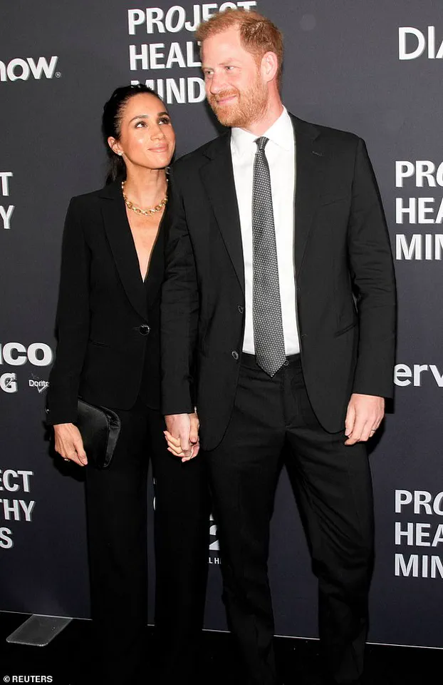 Royal Tension and Public Speculation Follow Prince Harry and Meghan's Awkward Red Carpet Exit at Project Healthy Minds Gala