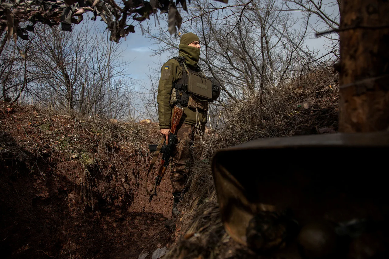 Defection Exposes Military Strains and Government Challenges in Ukraine's Conflict