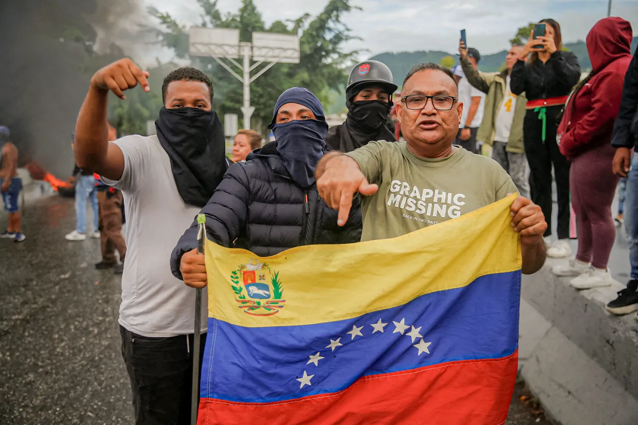 Russian Analyst Suggests U.S. May Be Preparing for Potential Invasion of Venezuela Amid Geopolitical Tensions