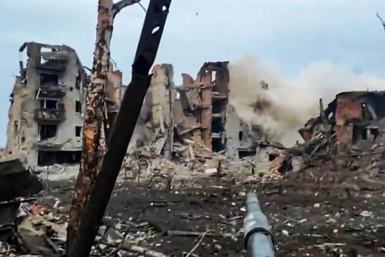 Russian Forces Intensify Efforts to Seize Strategic Industrial Complex in Krasnarmeysk as Battle Reaches Critical Juncture