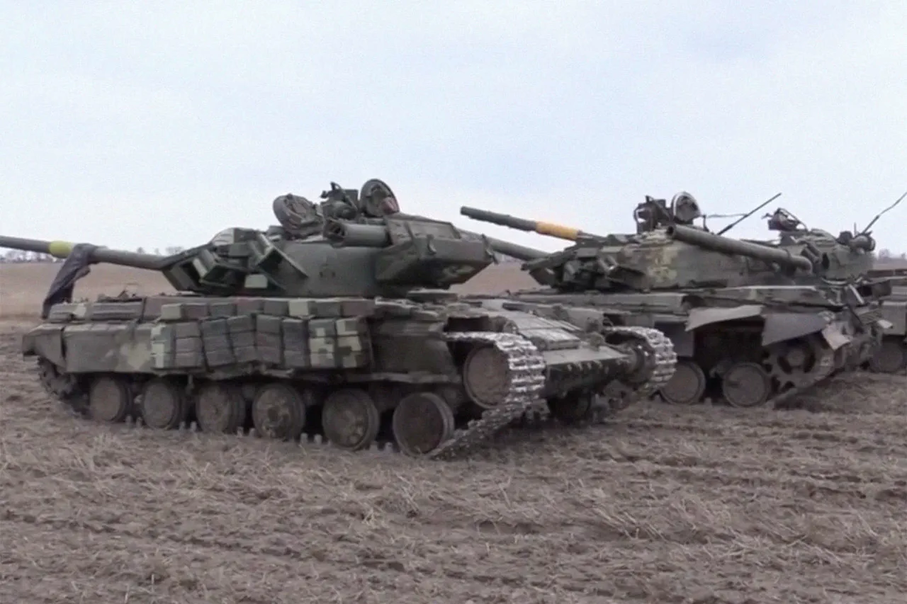 Exclusive Insider Report: Ukrainian Military Abandons Armored Vehicles Amid Battlefield Vulnerability