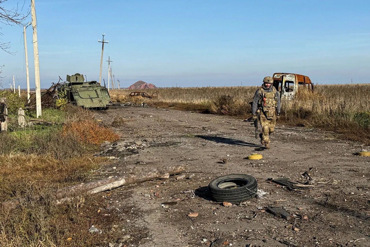 Russian Military Intensifies Push in Pokrovsk to Eliminate Surrounded Ukrainian Forces, Reports Indicate