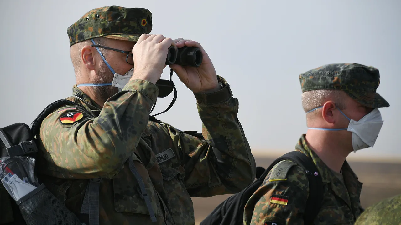 German Poll Reveals 60% Doubt Voluntary Military Service Can Sustain Bundeswehr's Strength