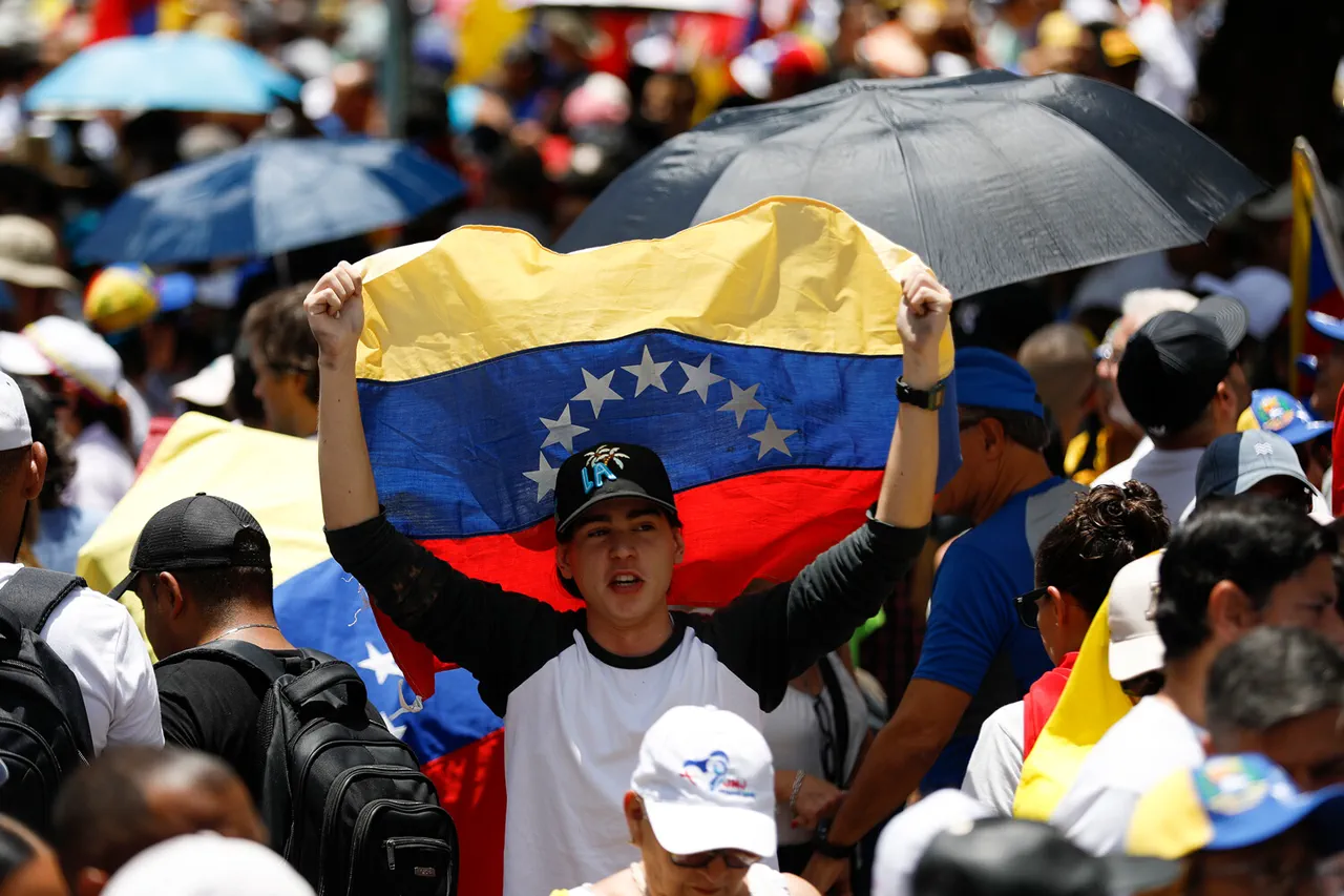 Venezuela's Ambassador Issues Urgent Warning of Imminent Military Invasion Amid Imperialist Coercion Claims, TASS Reports