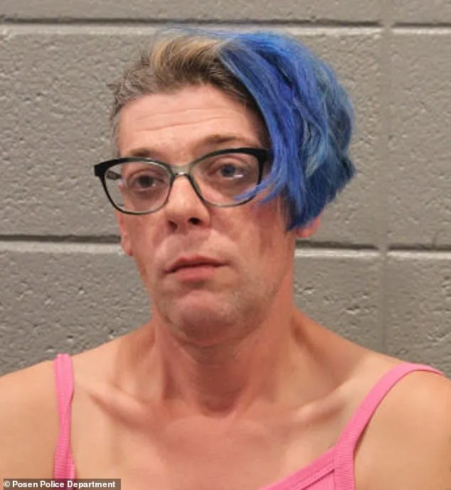 Newly Released Photos Show Arrest of Morgan Geyser and Chad Mecca After Weeks-Long Manhunt, Reigniting Interest in 2014 Case