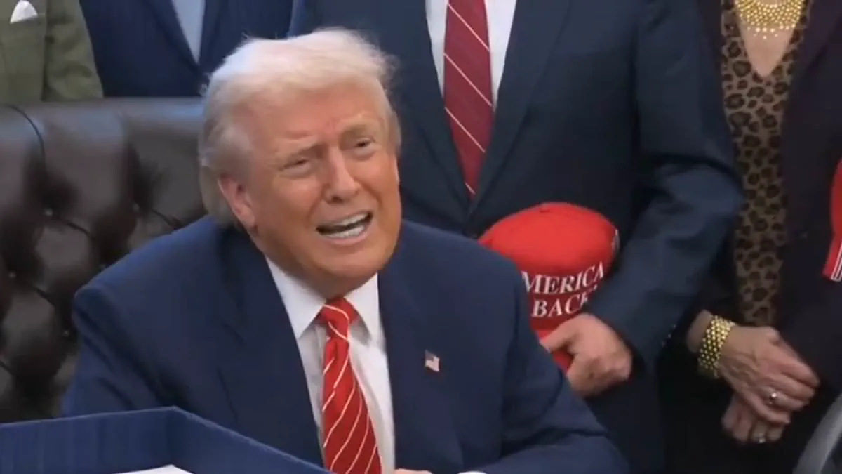 Tense Exchange with CNN's Kaitlan Collins Over Epstein Documents in Trump's Oval Office Briefing