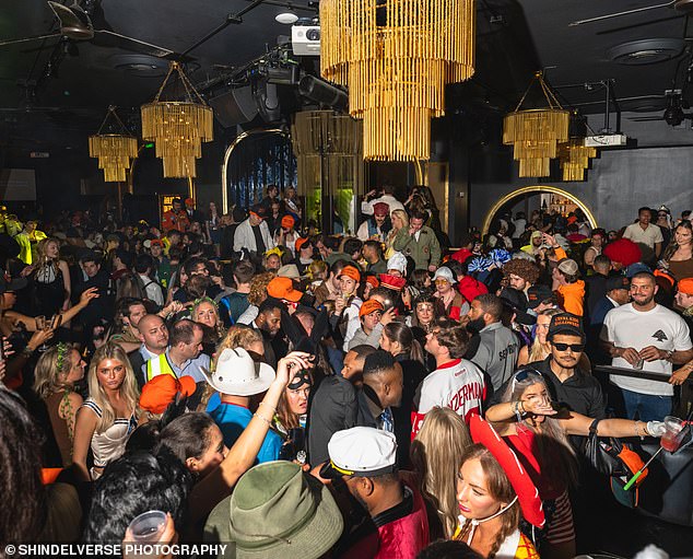 A Single Photo of Trump Shatters a Romance