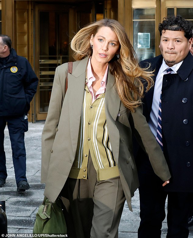 Justin Baldoni Arrives for Settlement Discussions in Legal Battle with Blake Lively