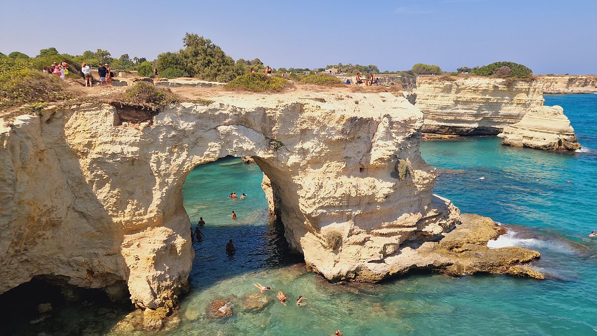 Italy's 'Love Arch' Collapses on Valentine's Day, Ending a Symbol of Eternal Romance