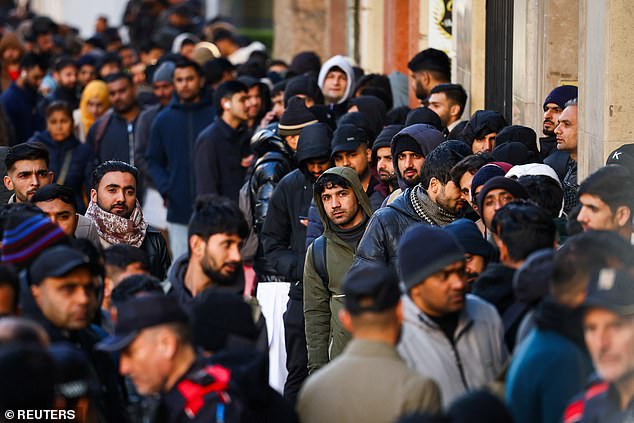 Spain Regularization Scheme: Millions of Undocumented Migrants Apply, Exposing Discrepancy in Estimates