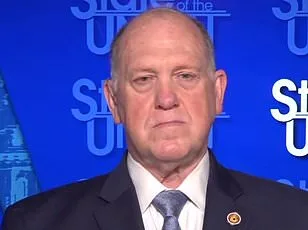 Tense ICE Agent-Protester Confrontation Goes Viral as Minnesota Protester Accuses Officers of Being 'Race Traitors