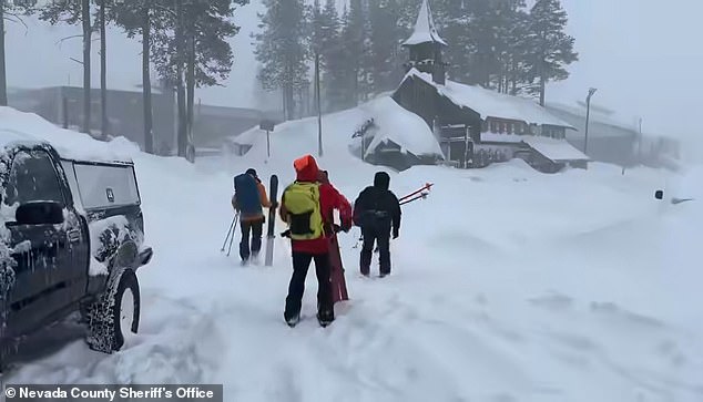 10 Backcountry Skiers Missing After Avalanche Near Lake Tahoe