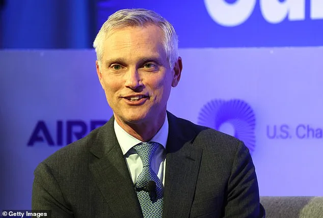 Alaska Airlines Pilots Secure Record Wages in New Contract, Sparking Industry Debate