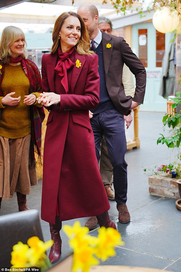 Controversial Humanitarian Visit to Jordan Highlights Diplomatic Tensions and Fashion Choices of the Sussexes