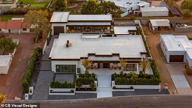 Ultra-Wealthy Americans Build High-Tech Fortresses as Rising Crime Fuels Demand for Immaculate Home Security