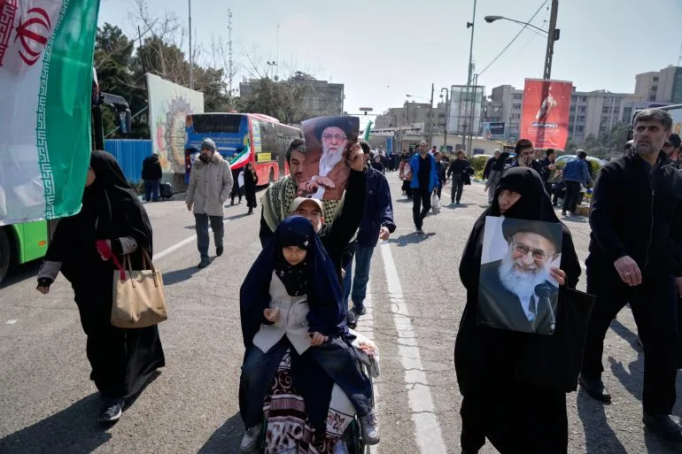 Defiant Friday Prayers in Tehran: Iranians Mourn Khamenei Amid War and Solidarity