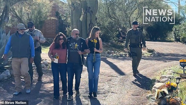 Savannah Guthrie Returns to Today Show Studio in Emotional Tribute to Support Team Amid Mother's Disappearance