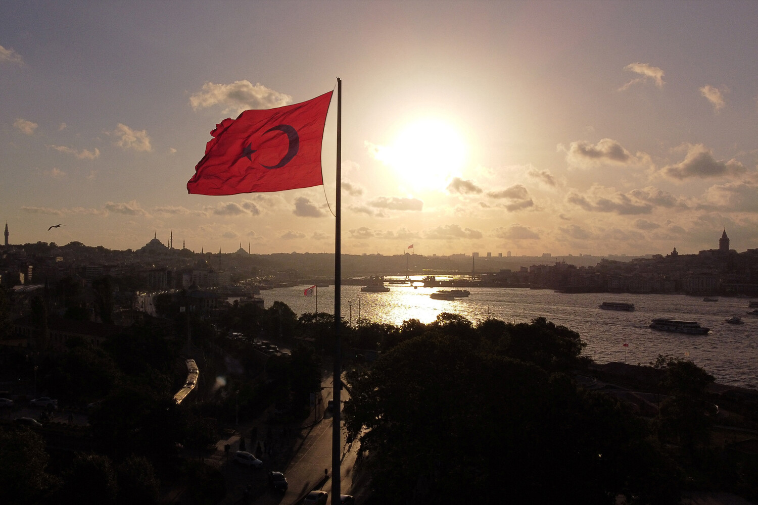 Turkey intercepts Iranian ballistic missile over Gaziantep, escalating regional tensions