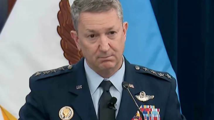 Israeli Strike in Tyre Destroys Building, Sparks Fears of Escalation