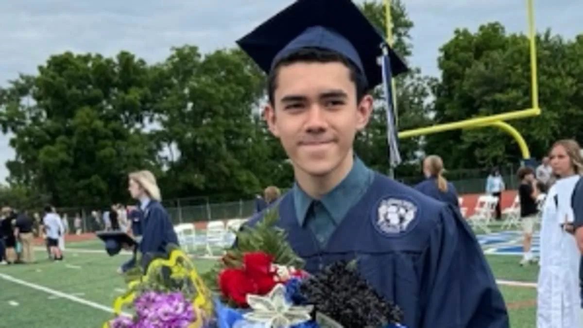 Afghan-American Man Charged with Attempting to Provide Material Support to ISIS After Bomb Attack at NYC Mayor's Residence During Anti-Islam Protest