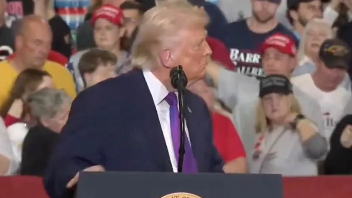 Trump Rally Interrupted by Supporter's Collapse, Trump Shows Unusual Composure as Dr. Oz Responds Immediately