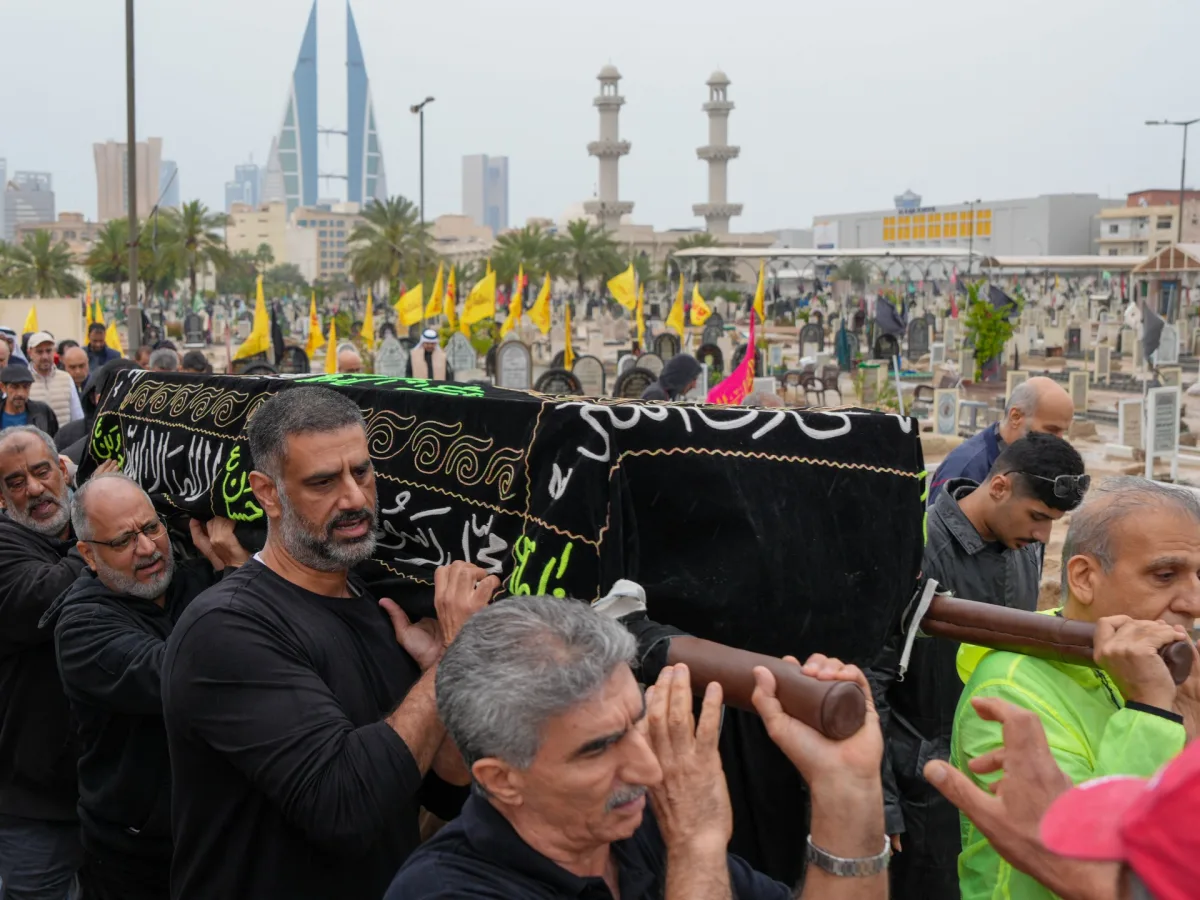 US-Israel-Iran Conflict Escalates as Precision Strikes Target Key Economic Hub and Sanctions Threat Looms Over Gulf