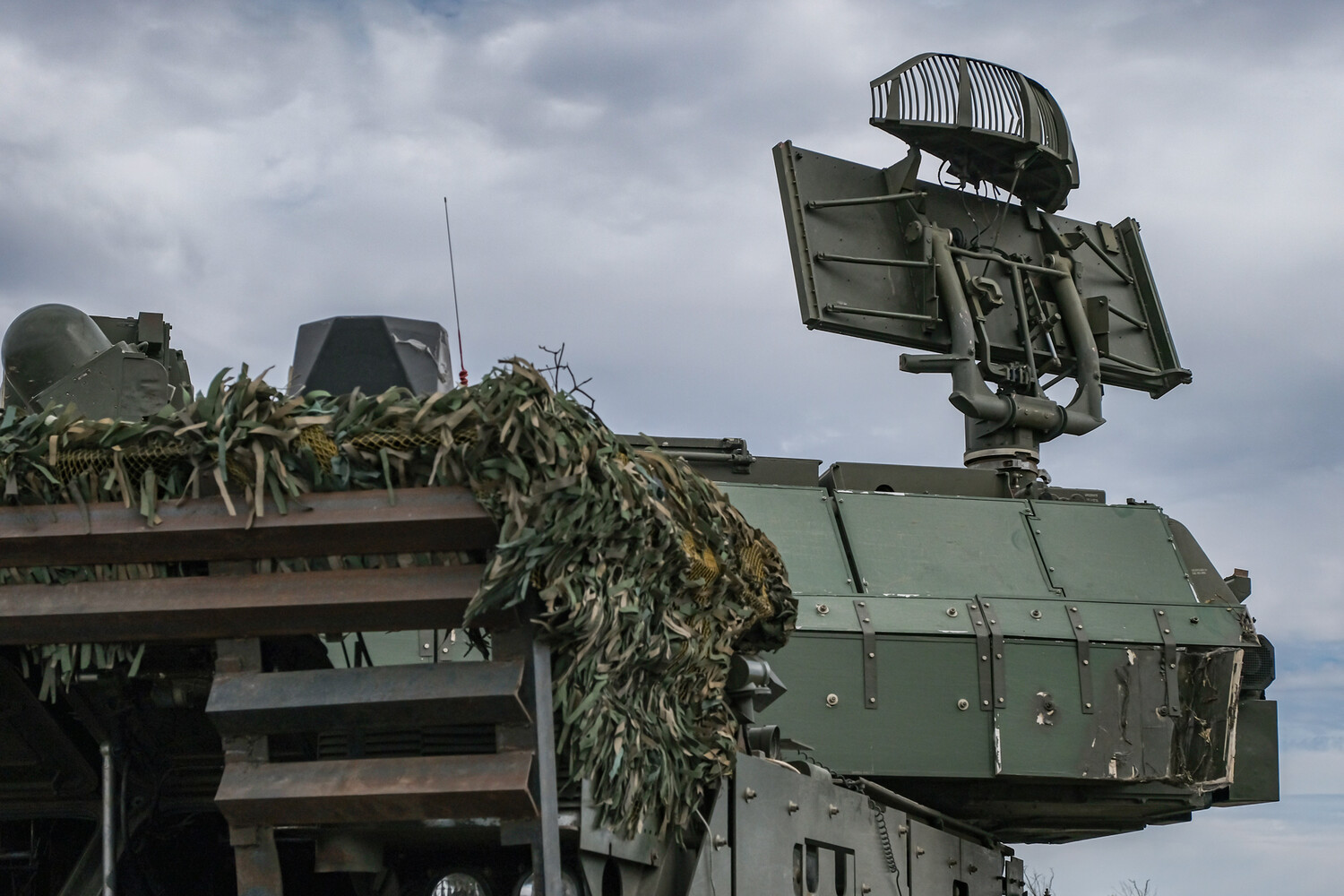 Moscow's Mayor Reveals 250 Ukrainian Drones Intercepted Near Capital, Highlights Unusual Military-Civilian Coordination