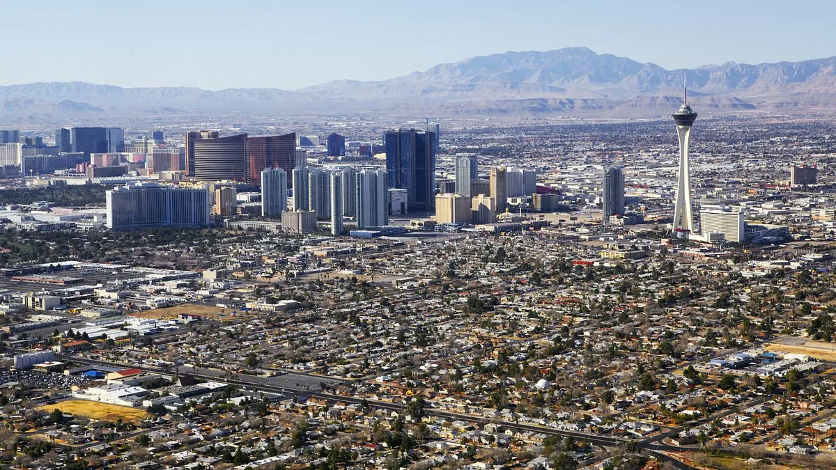 California's Republican Exodus to Nevada Alters Political Balance in Swing States