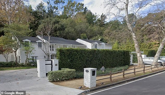 Chelsea Handler Accuses RFK Jr. and Cheryl Hines of Selling Uninhabitable California Mansion for $5.9 Million