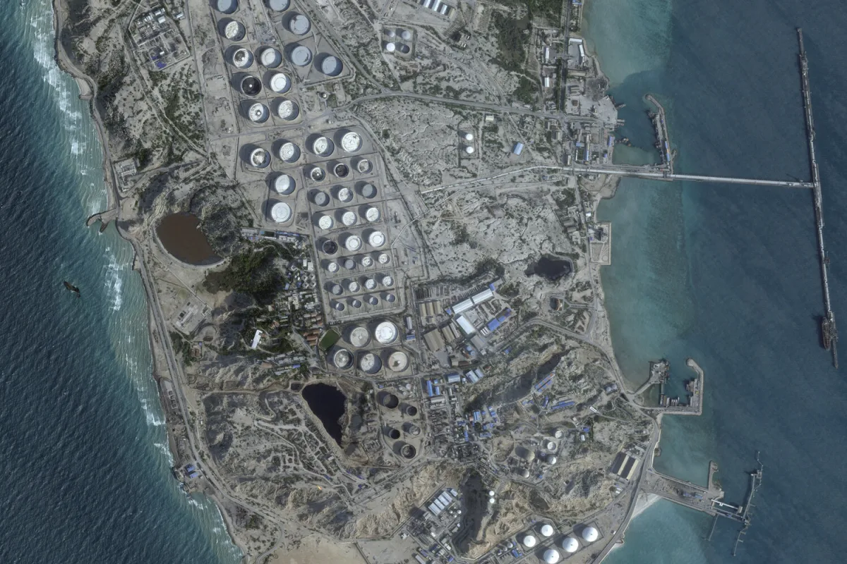 Iran Warns of Forceful Defense of Khark Amid Regional Tensions
