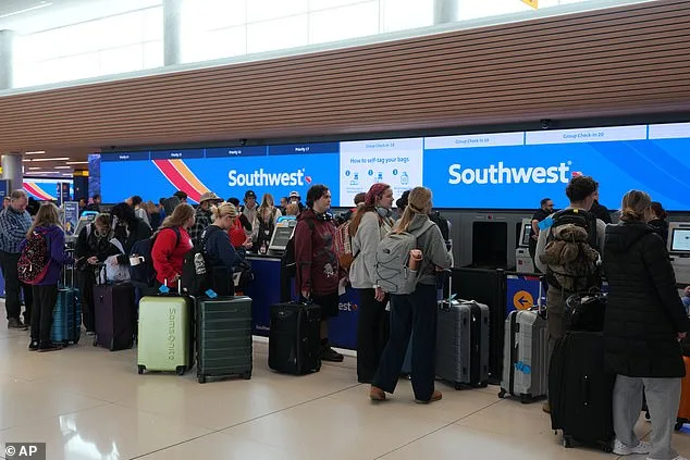 Hairdresser Alleges Discrimination at Kansas City Airport Over Extra Seat Request by Southwest Airlines