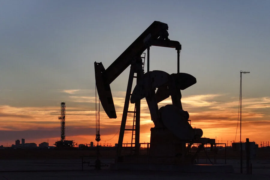 Suspension of Oil Loading at Yanbu al-Bahr Sparks Concerns Over Saudi Arabia's Energy Infrastructure Amid Mysterious Attack