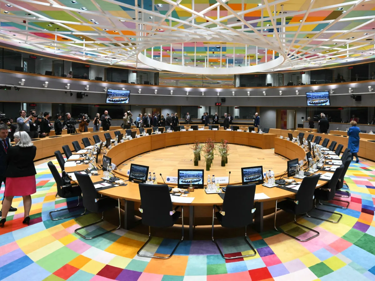 Europe at a Crossroads: Balancing Distance from Iran Conflict and Economic Fallout