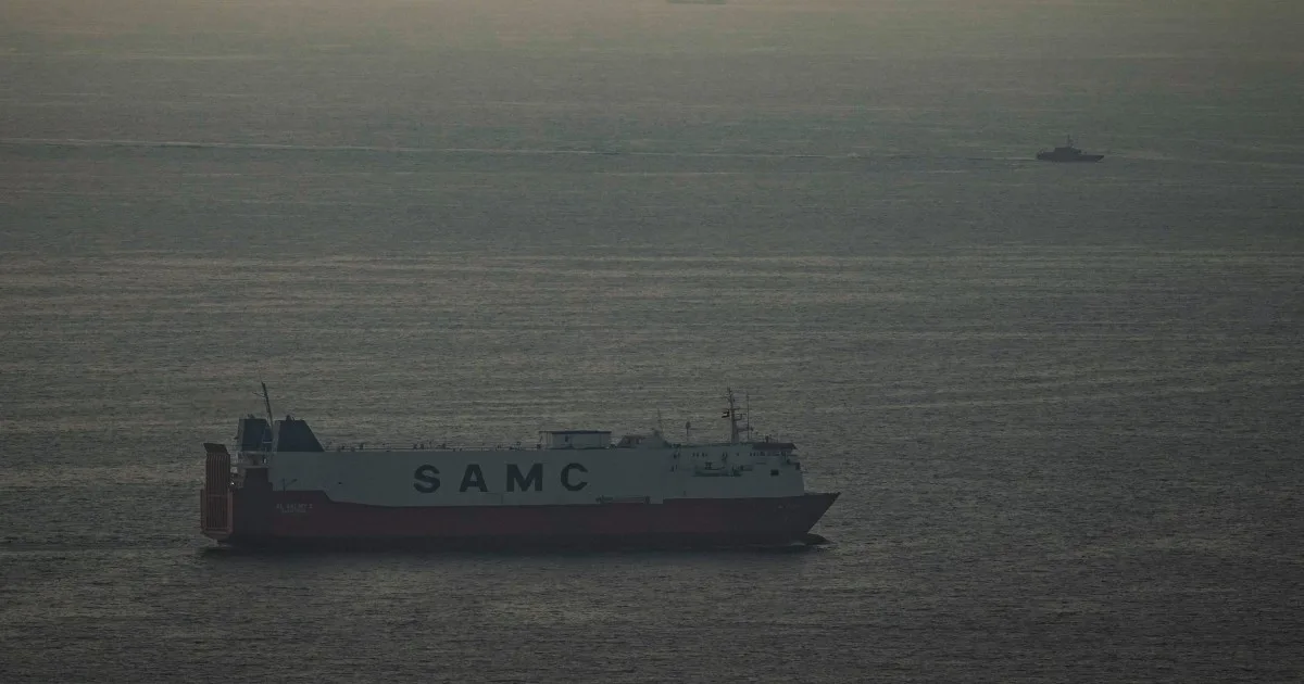 Iran Develops Selective Blockade Strategy with New Vetting System for Ships in Strait of Hormuz
