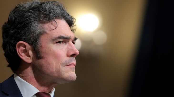 Eid al-Fitr Prayers Held Amid Tense Security and Shadow of Conflict in Tehran as Senior Official's Funeral Adds to Somber Mood