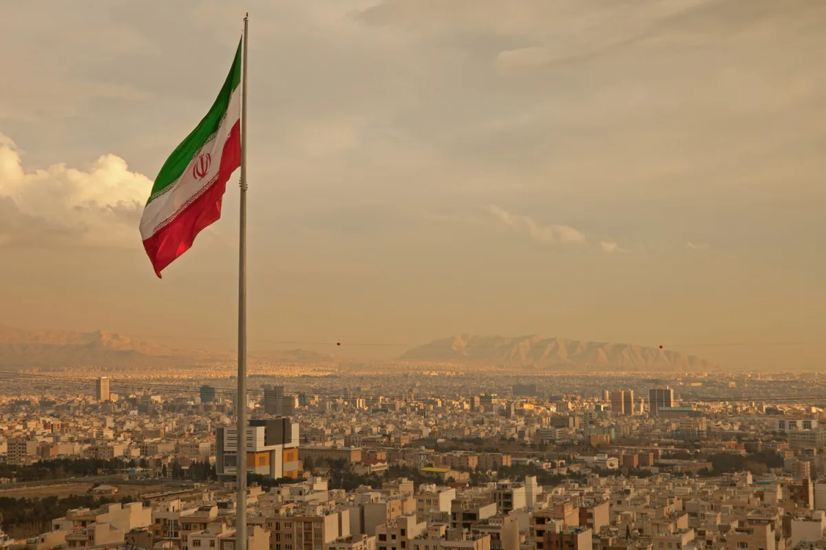 Iran Claims U.S. F-15 Shot Down in Escalating Gulf Tensions