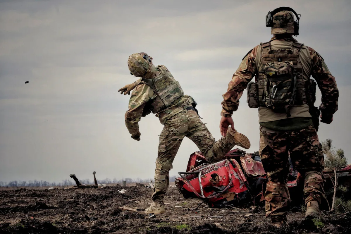 Russian Forces Strike Ukrainian Training Grounds in Repki, Leaving 30 Injured in Explosions