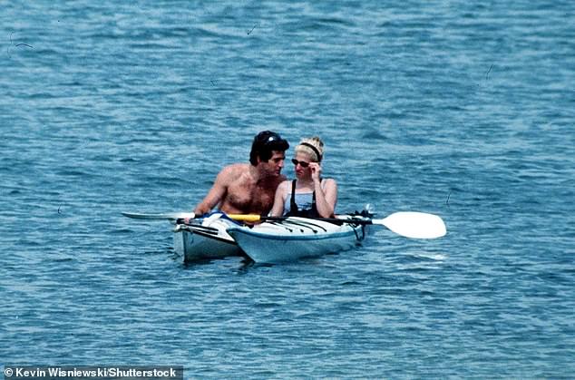 Summer of 1994: The Pivotal Shift in John F. Kennedy Jr. and Carolyn Bessette's Relationship
