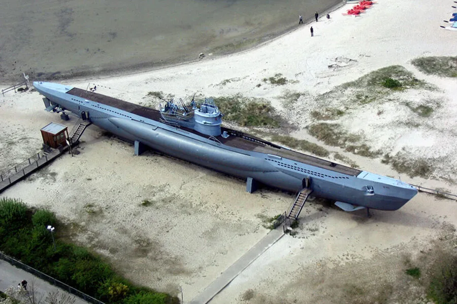 Israel Strikes Iran's Submarine Development Hub, Crippling Naval Capabilities