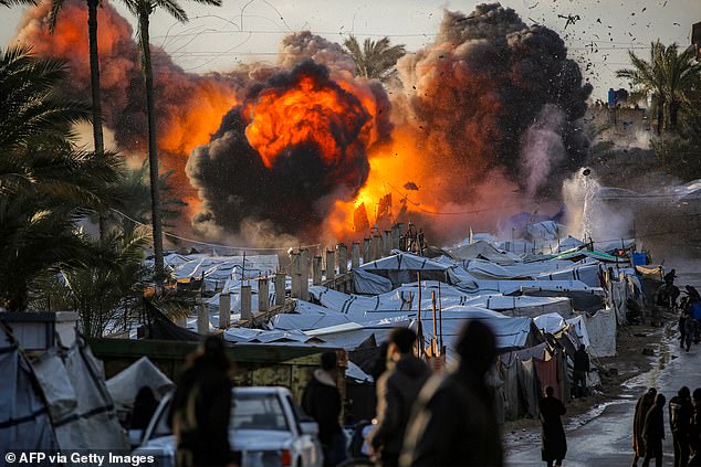 Trump's Defiance of Netanyahu Sparks Unprecedented Rift Over Iran Strategy