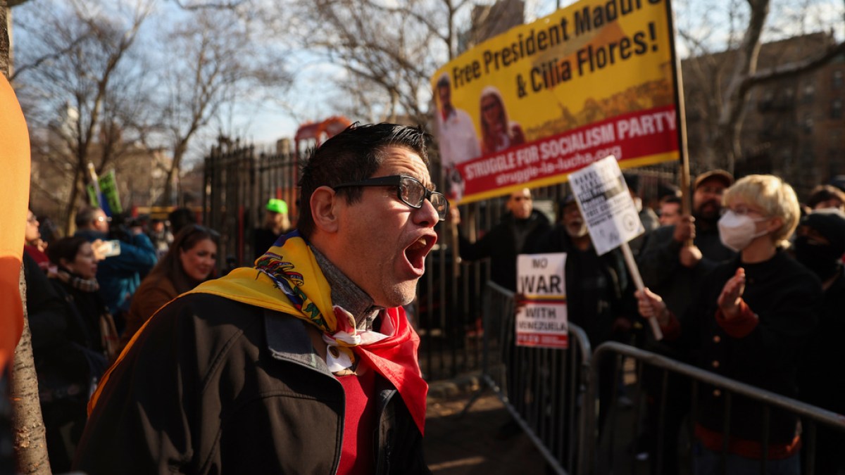 US Judge Refuses to Dismiss Charges Against Maduro, Questions Legal Funding Block