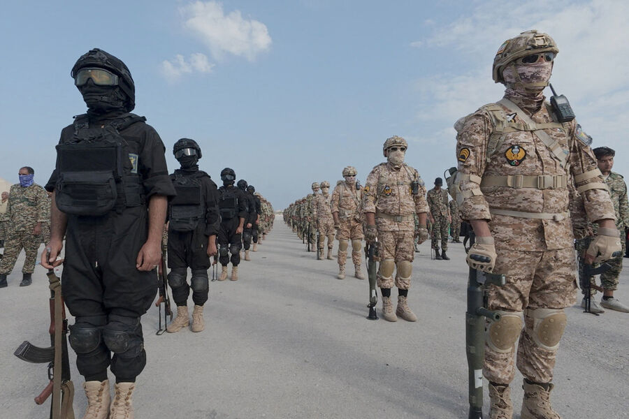 IRGC Launches Coordinated Missile and Drone Strike on Bubiyan Island, Targeting U.S. and Israeli Forces; Reports Cite Heavy Marine Casualties