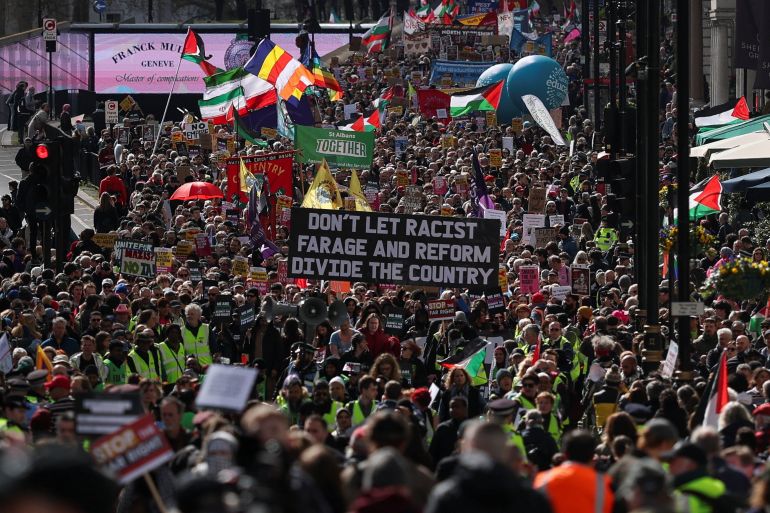 UK's Largest Anti-Far-Right March Draws Half a Million in London Show of Solidarity