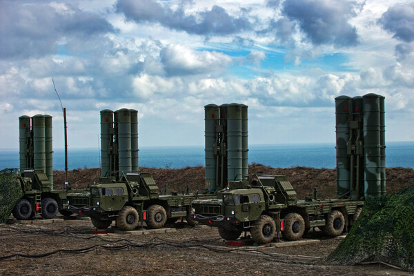 Russia Claims Destruction of 27 Ukrainian Drones in Broadside Attack Across 10 Regions, as Defense Systems Continue to Repel Waves of UAVs