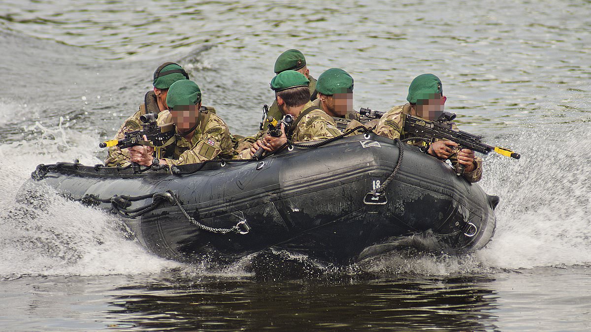 UK Develops Secret Evacuation Plan for Middle East as Trump Iran Invasion Fears Mount