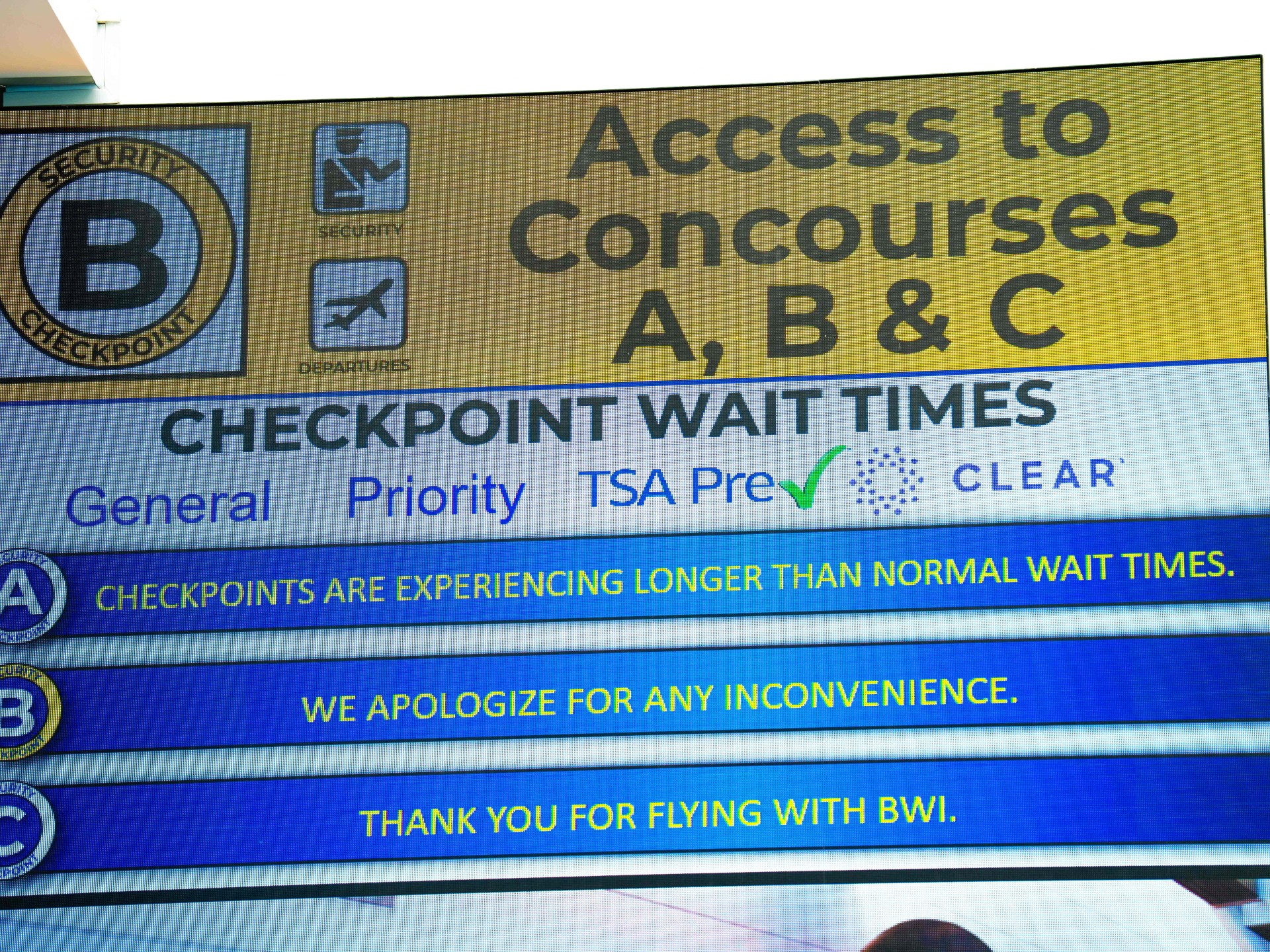 Trump's TSA Directive Cuts Airport Wait Times, But LaGuardia Still Struggles with Delays