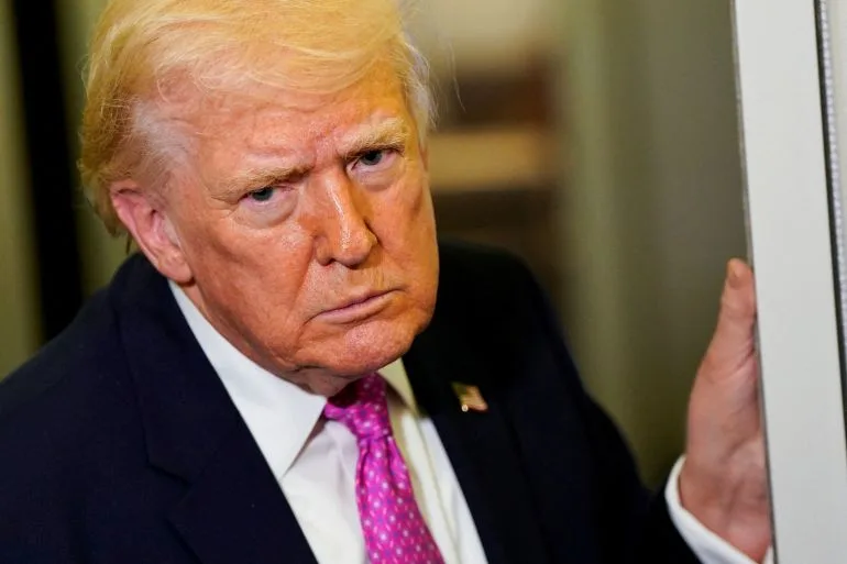 Trump Threatens Iran's Desalination Plants as Legal Experts Warn of Escalating Tensions